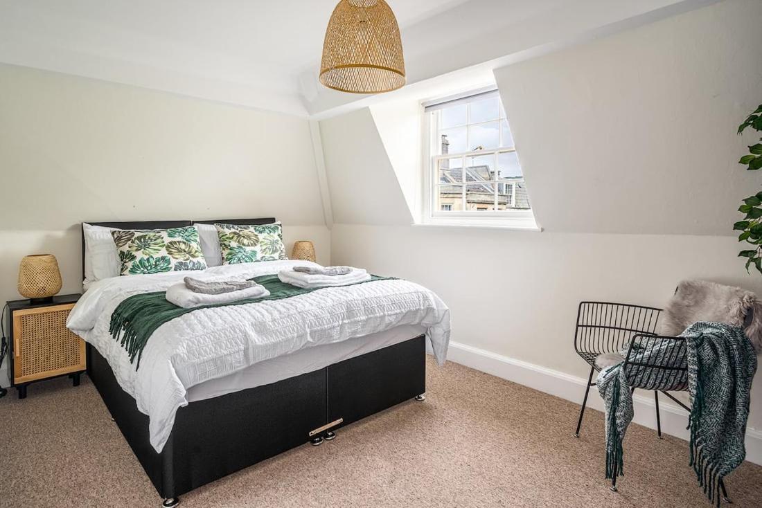 Beautiful Character 3 Bed City Centre Apartment Bath Extérieur photo