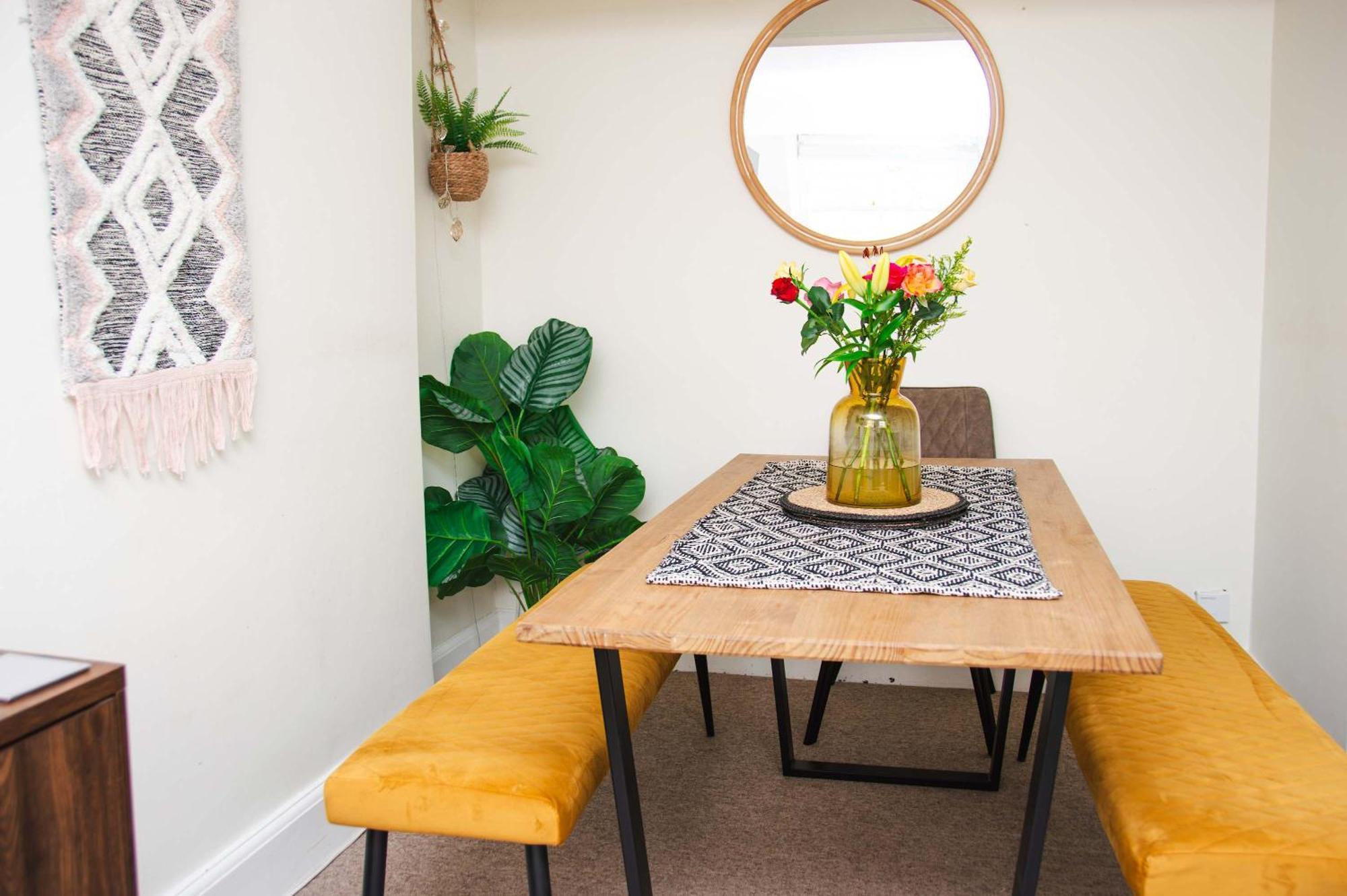 Beautiful Character 3 Bed City Centre Apartment Bath Extérieur photo
